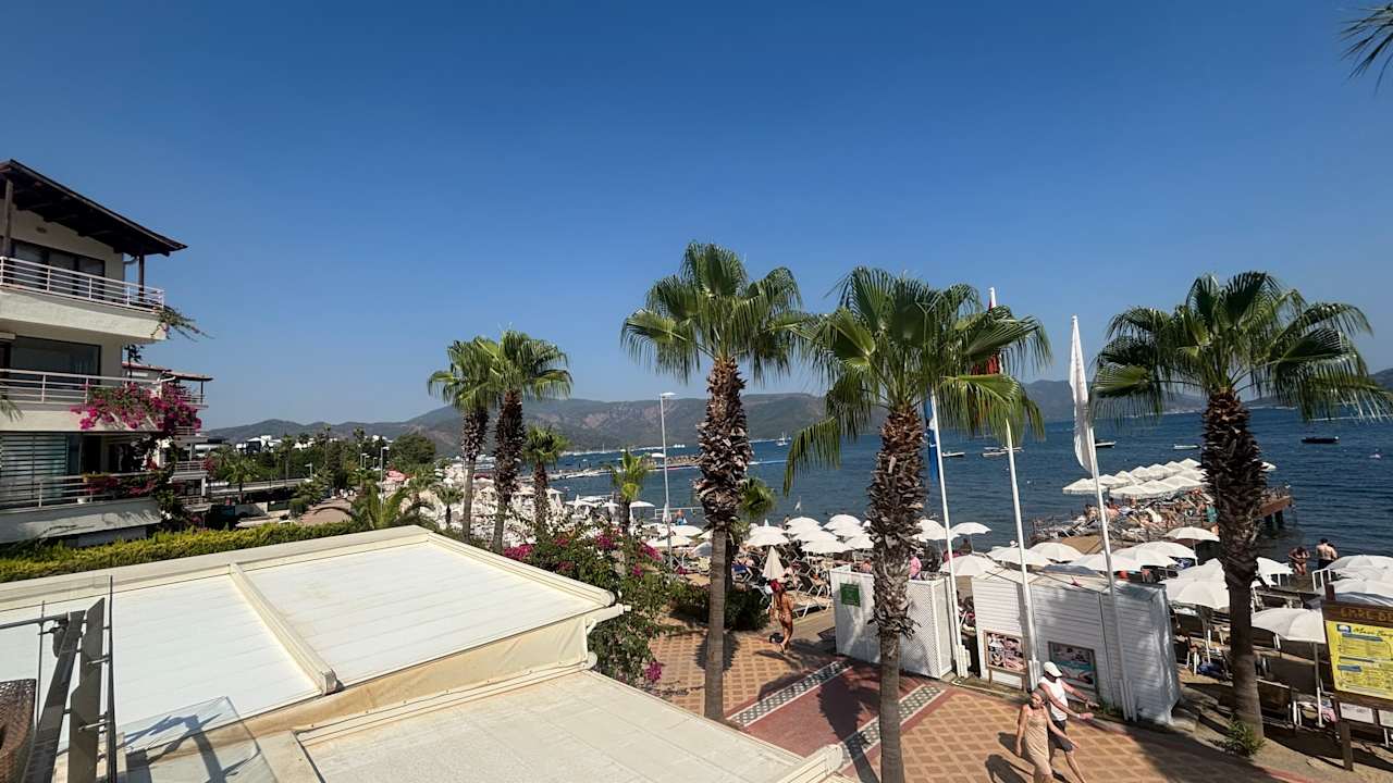 Gastro Emre Beach & Emre Hotel
