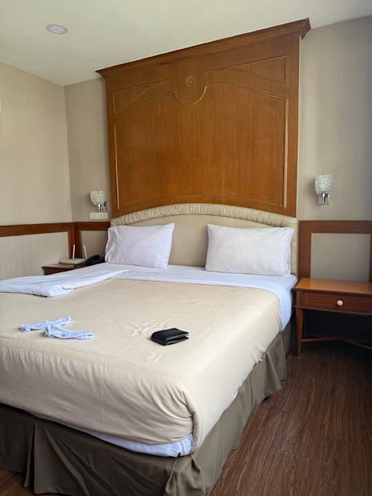 Zimmer The Promenade Hotel