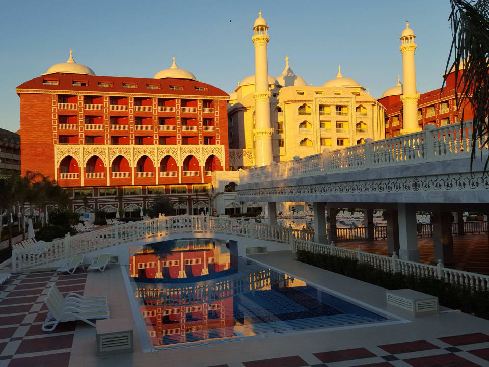 Vom Strand Royal Taj Mahal Hotel