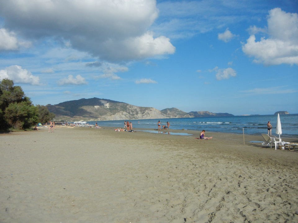 Strand Richtung Kalamaki Domes Aulūs Zante, Autograph Collection