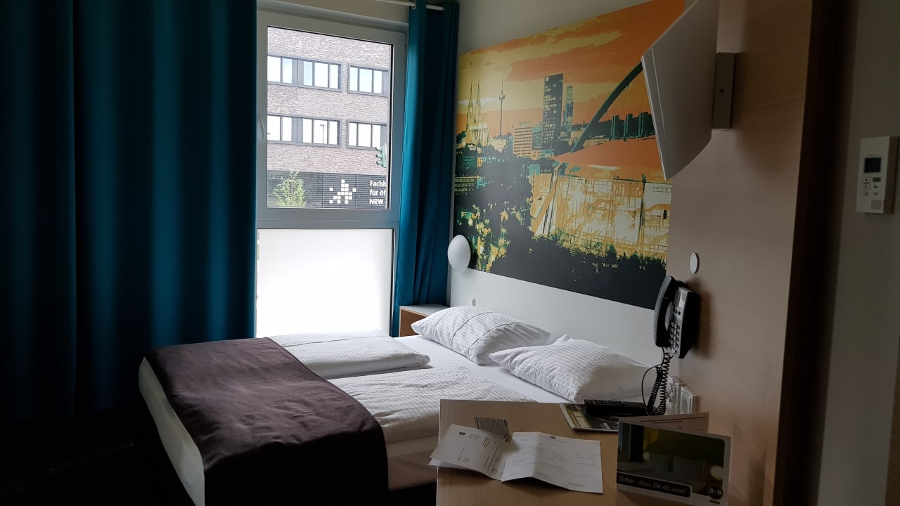 Zimmer B&B Hotel Köln-Messe