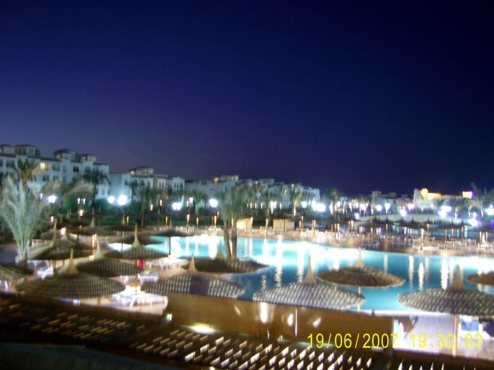 Sinliche Abendstunden  Pickalbatros Dana Beach Resort - Hurghada