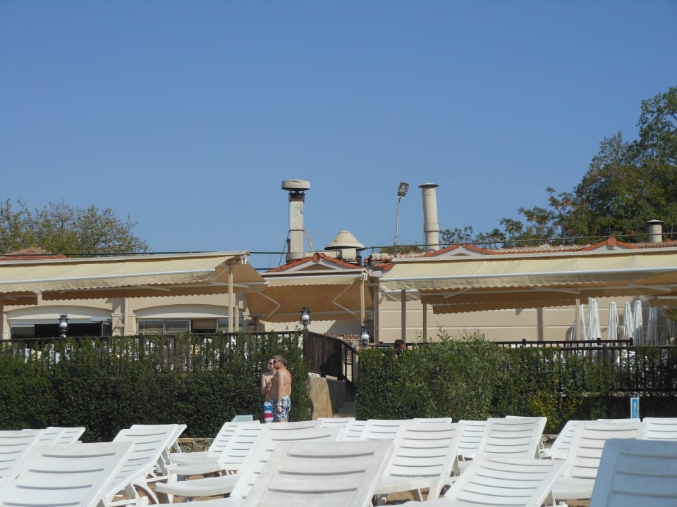 Blick zum Restaurant Can Garden Beach