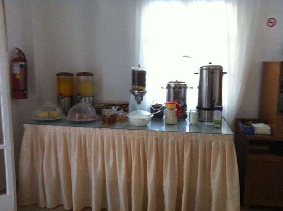 Frühstücksbuffet  Hotel Avra