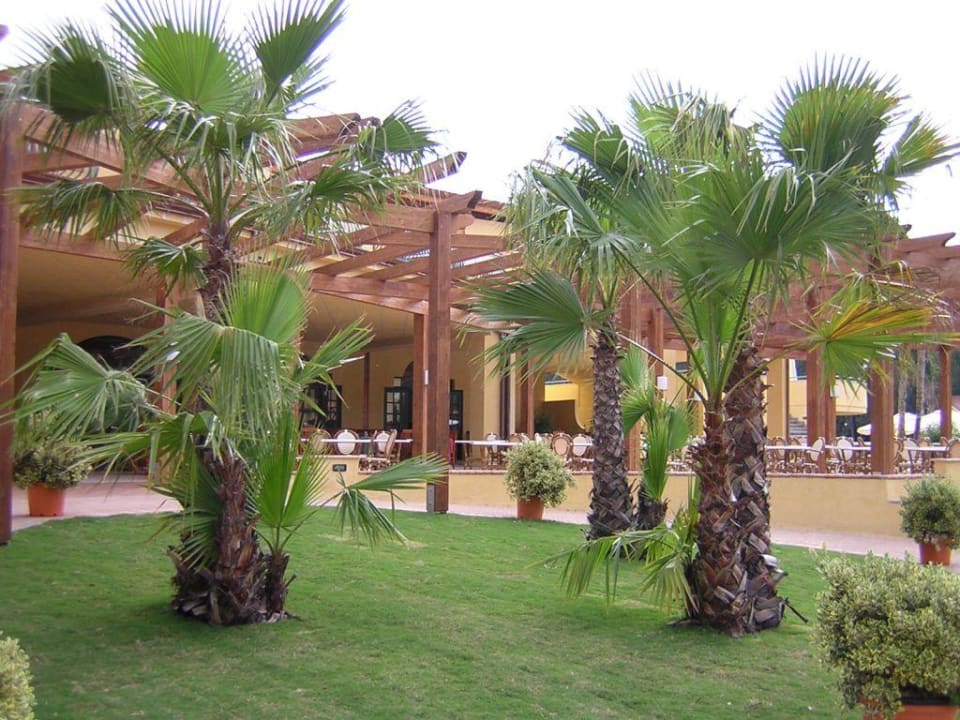 Hauptrestaurant Falkensteiner Club Funimation Garden Calabria