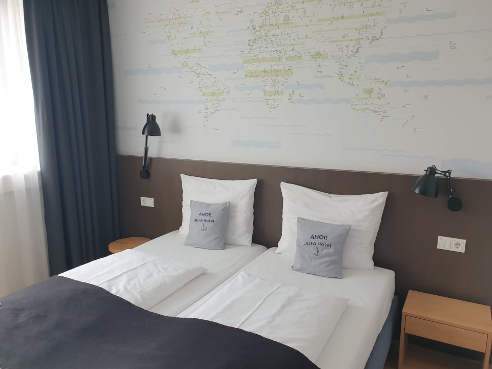 Zimmer JUFA Hotel Hamburg HafenCity