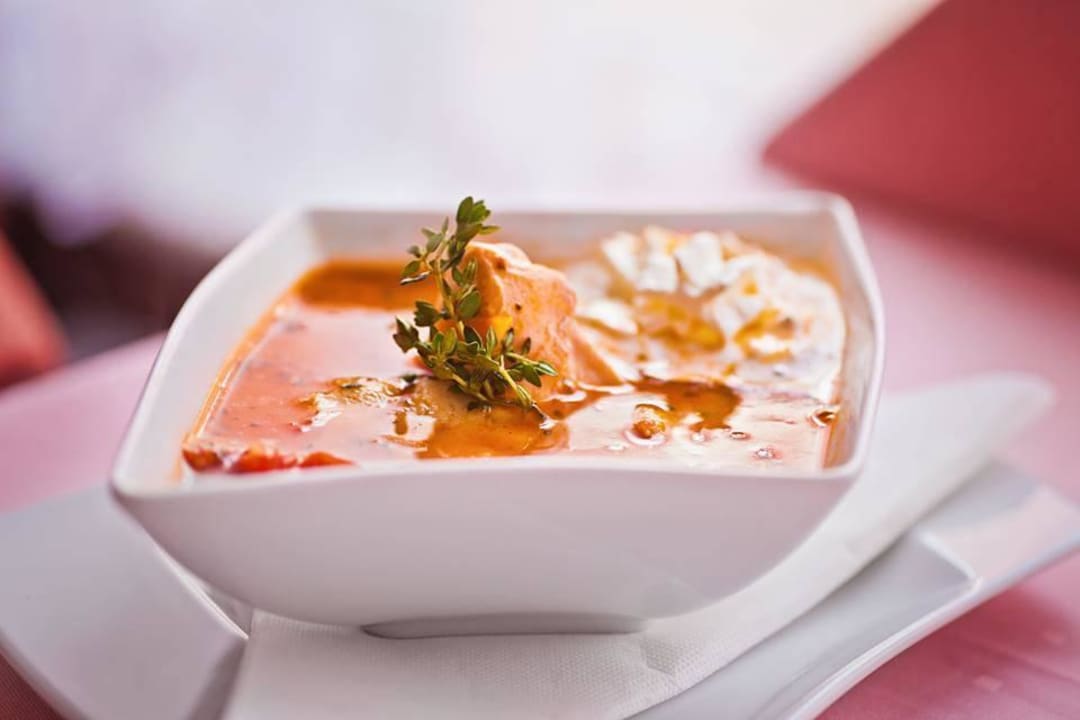 Zupa rybna  Hotel Dom nad Rzeką