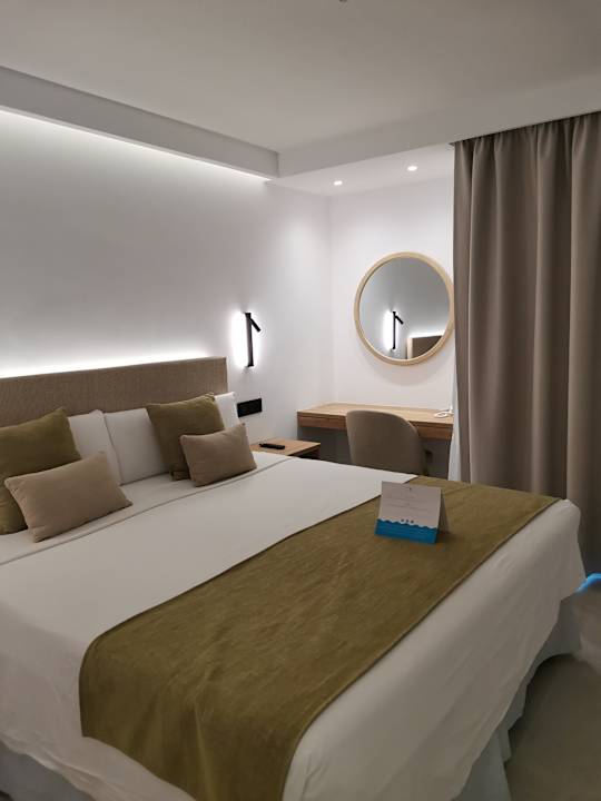 Zimmer Playa Esperanza Resort