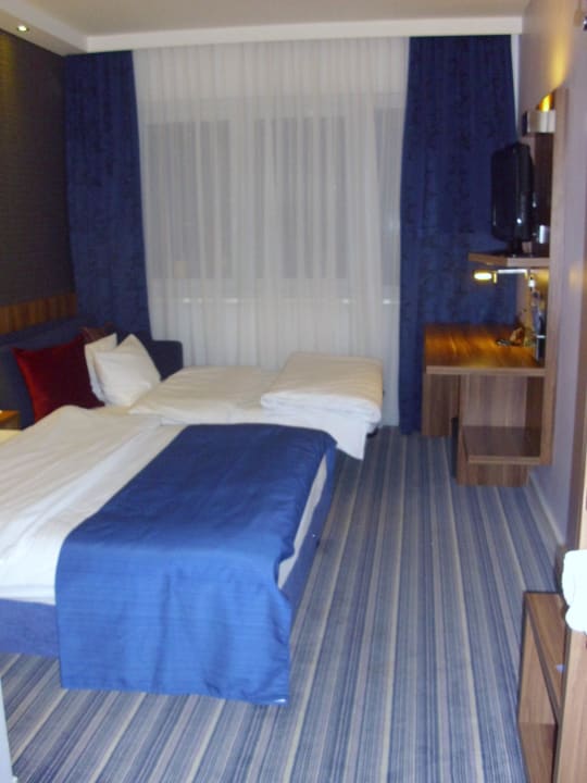 Von der Zimmertür aus Holiday Inn Express Bremen - Airport