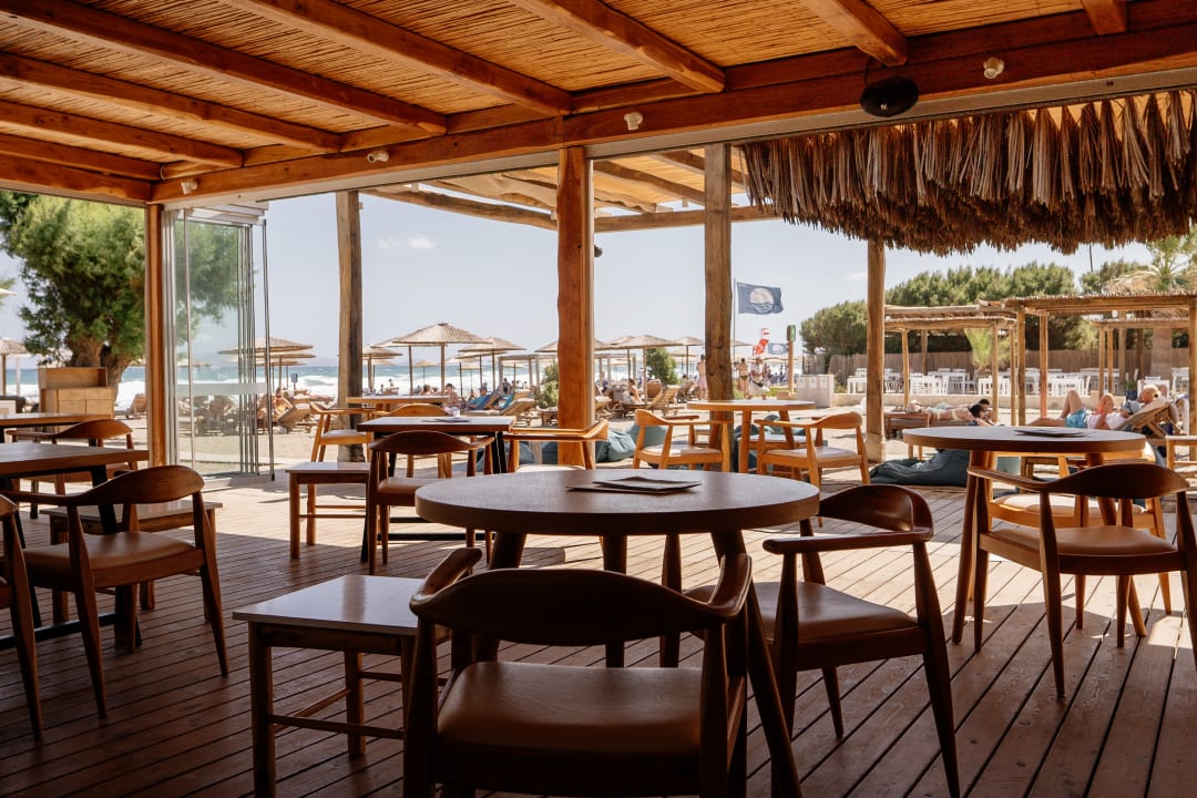 Gastro Paralos Lifestyle Beach