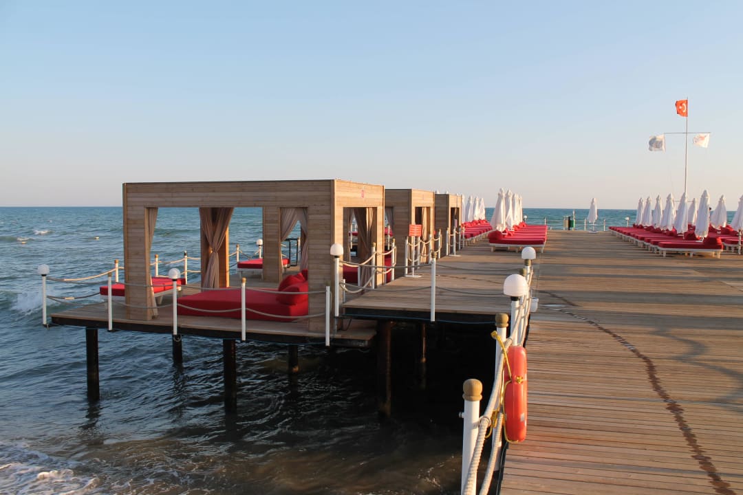 Pier Adam & Eve - Adults only