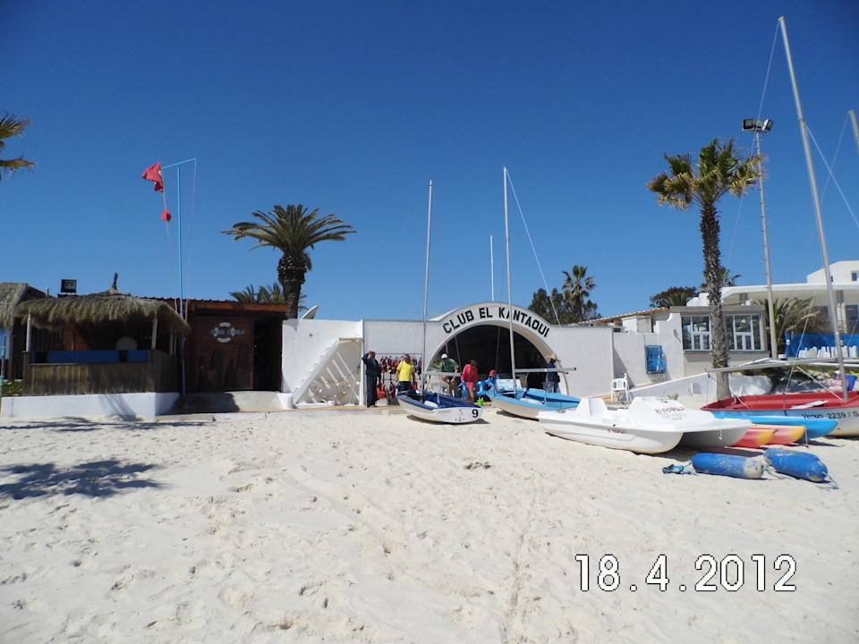 Vom Strand Richtung Hotelanlage El Mouradi Club Kantaoui