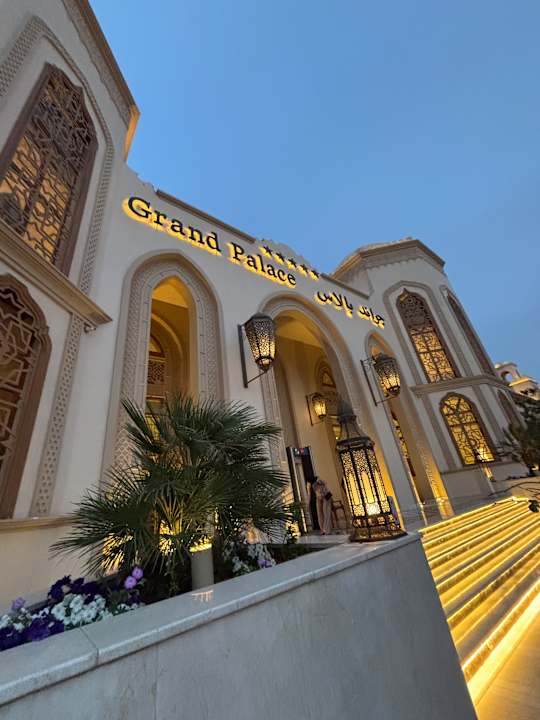 Außenansicht The Grand Palace - Adults only