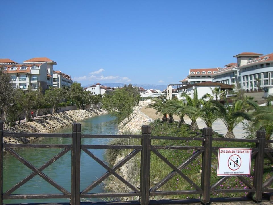 Fluß Miramare Queen Hotel