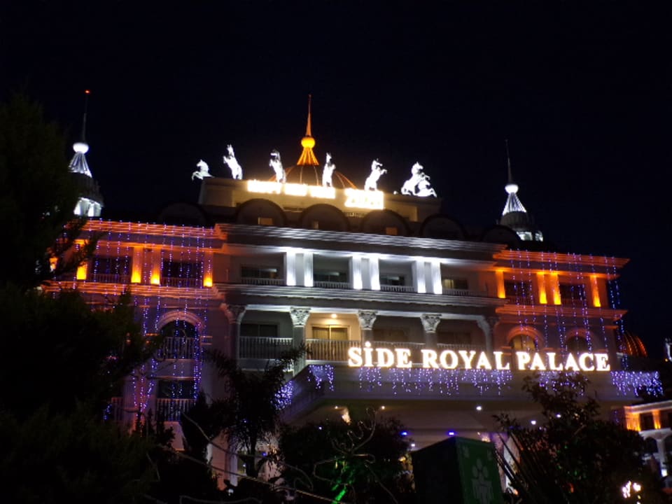 Außenansicht Side Royal Palace Hotel & Spa