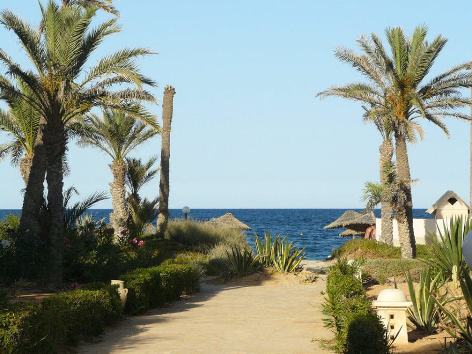 Da geht's zum Strand Zita Beach Resort