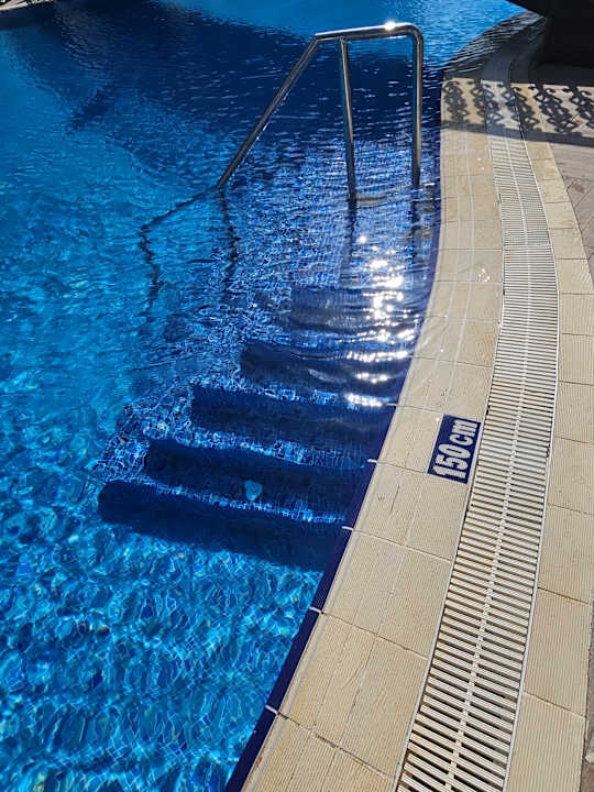 Pool Annabella Diamond Hotel & Spa
