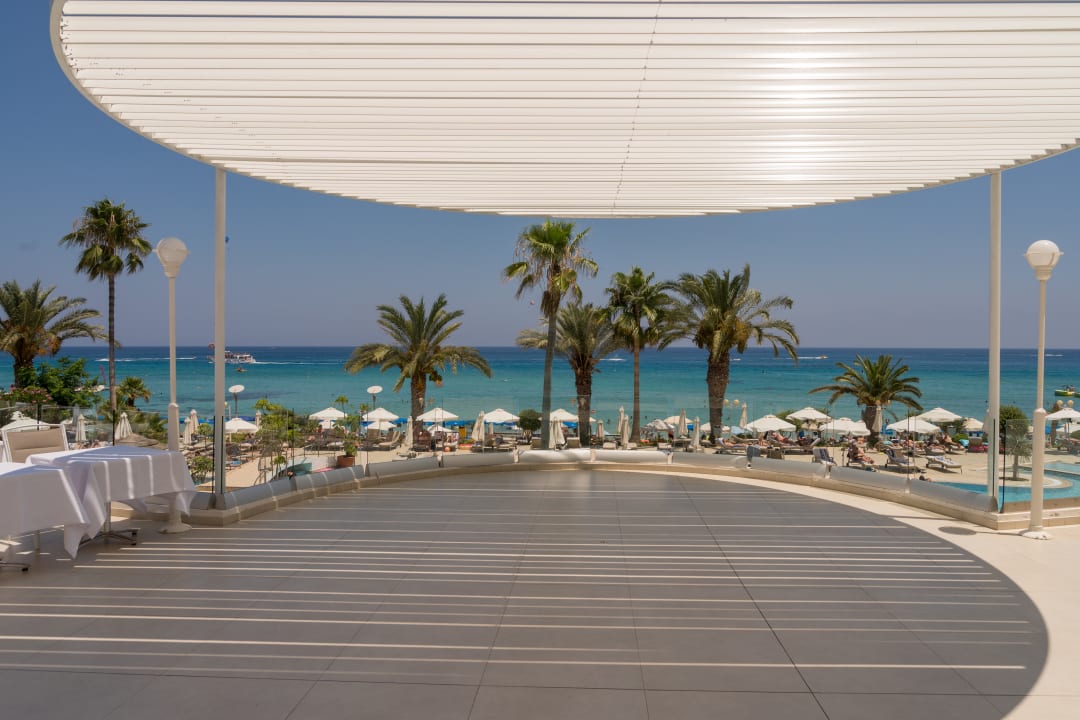 Gastro Hotel Sunrise Beach