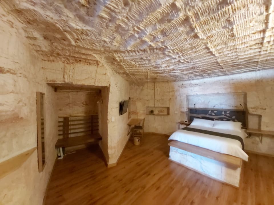 Zimmer Dug Out B&B