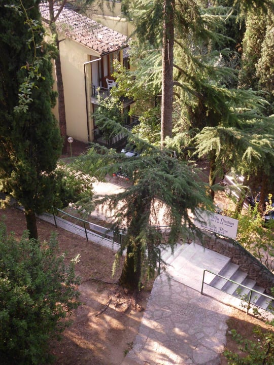 Blick vom Hotel zum Nebengebäude Hotel Marco Polo