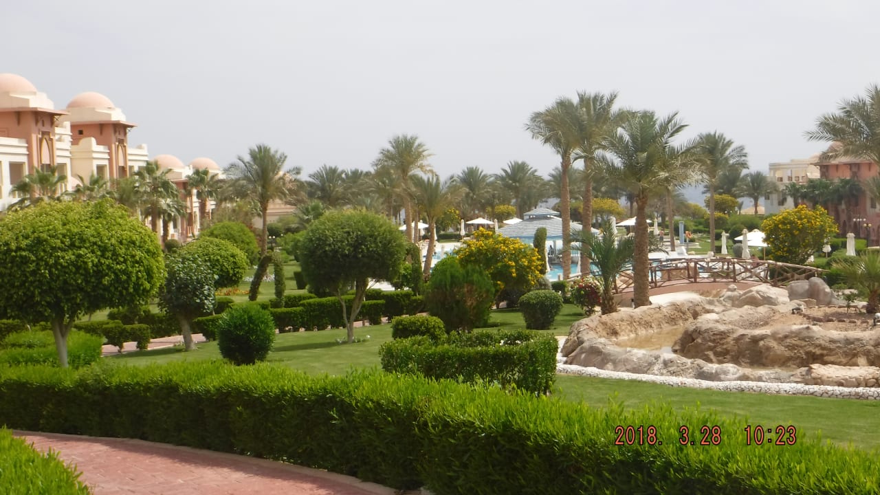 Pool Serenity Alpha Beach