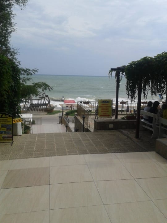 Eingang Vemara Beach