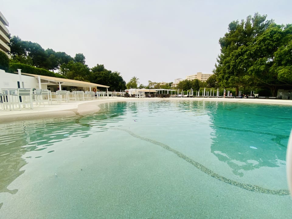 Pool Sallés Hotel Marina Portals