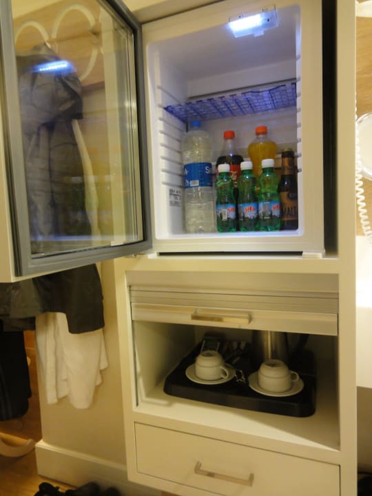 Minibar und Wasserkocher Sentido Trendy Verbena Beach