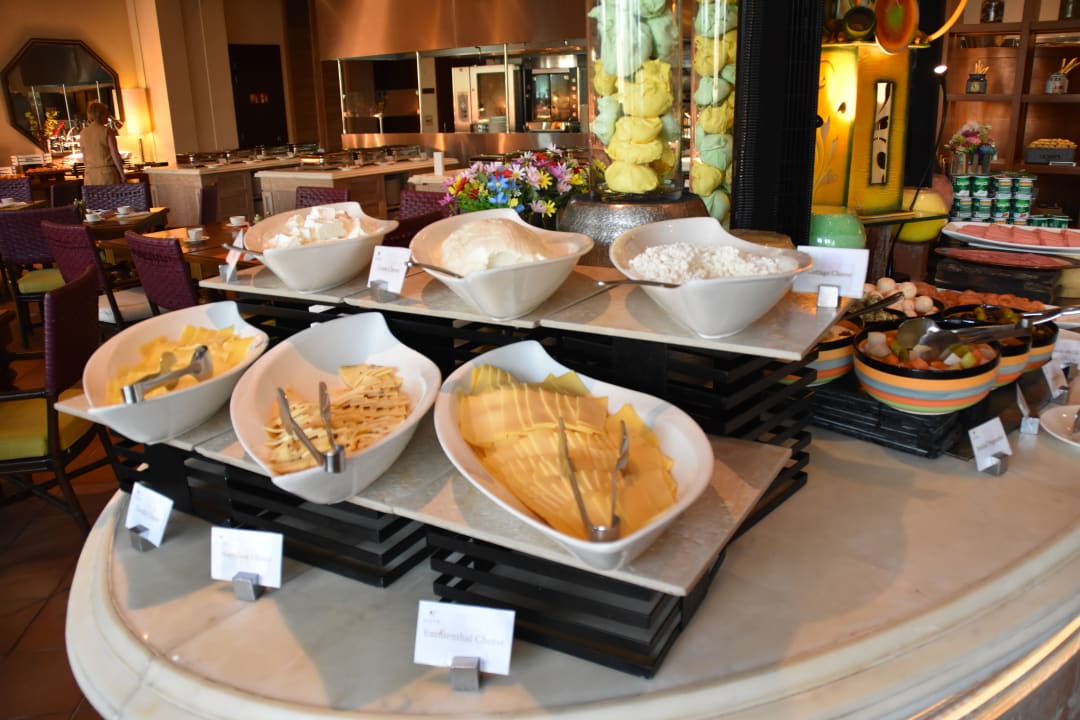 Gastro Ajman Saray, a Luxury Collection Resort