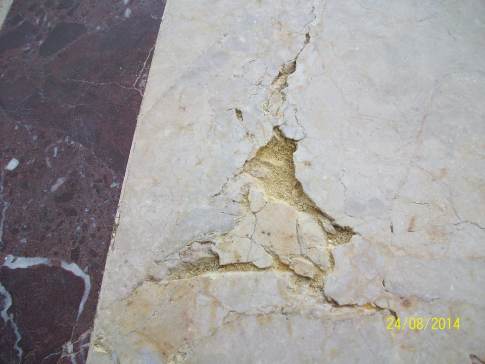 Fußboden balkon... Rubi Hotel