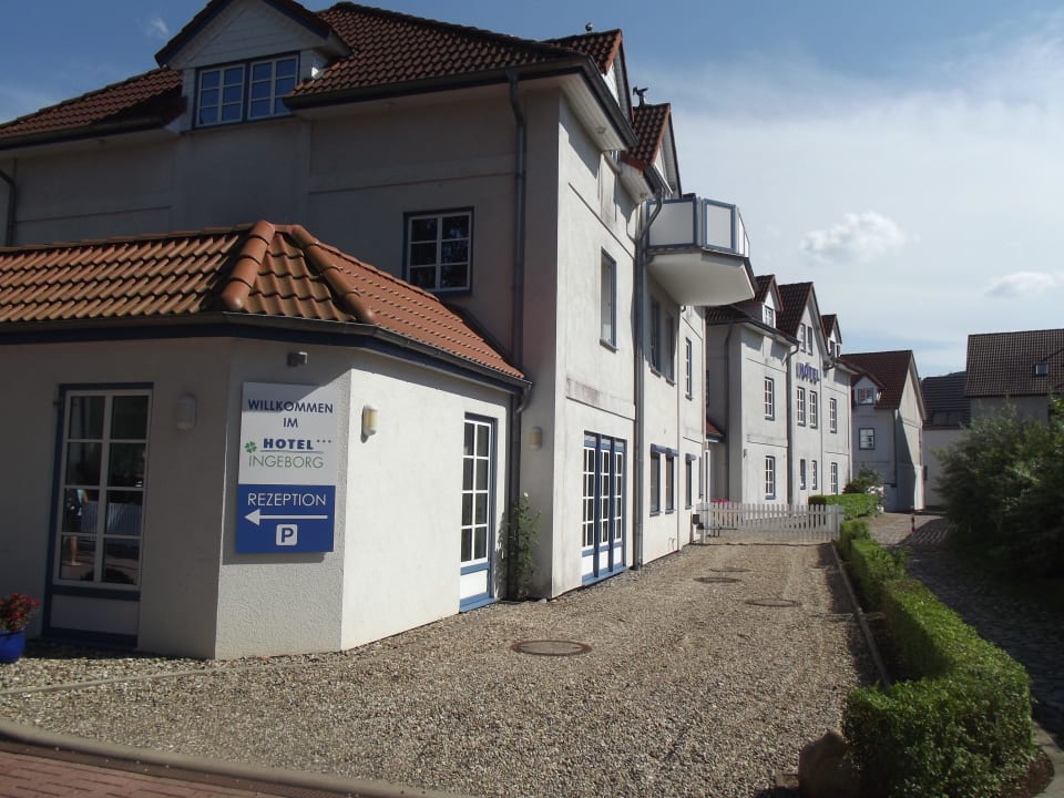 Straßenseite Hotel Ingeborg