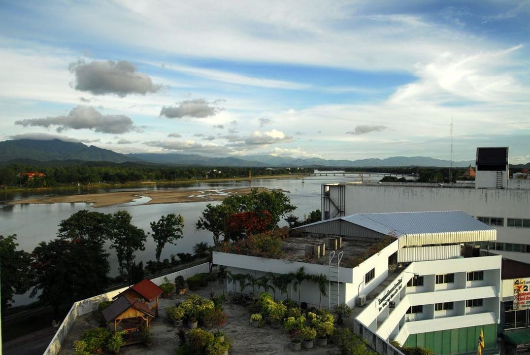 Zimmerausblick The Viang Tak Riverside Hotel