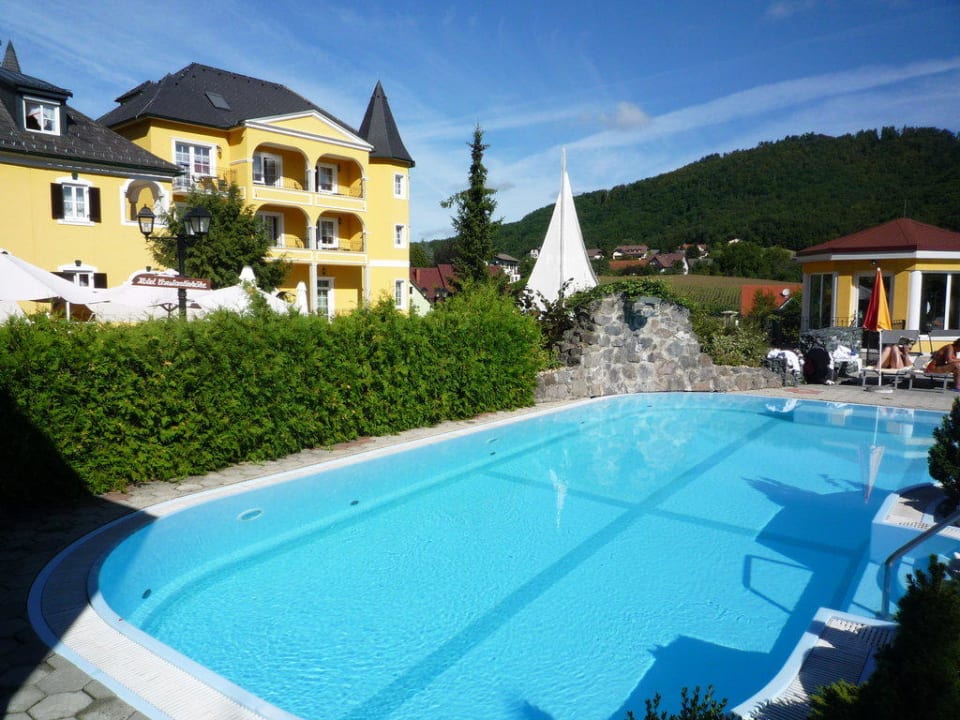 Kaltwasserpool Schlössl Hotel Kindl