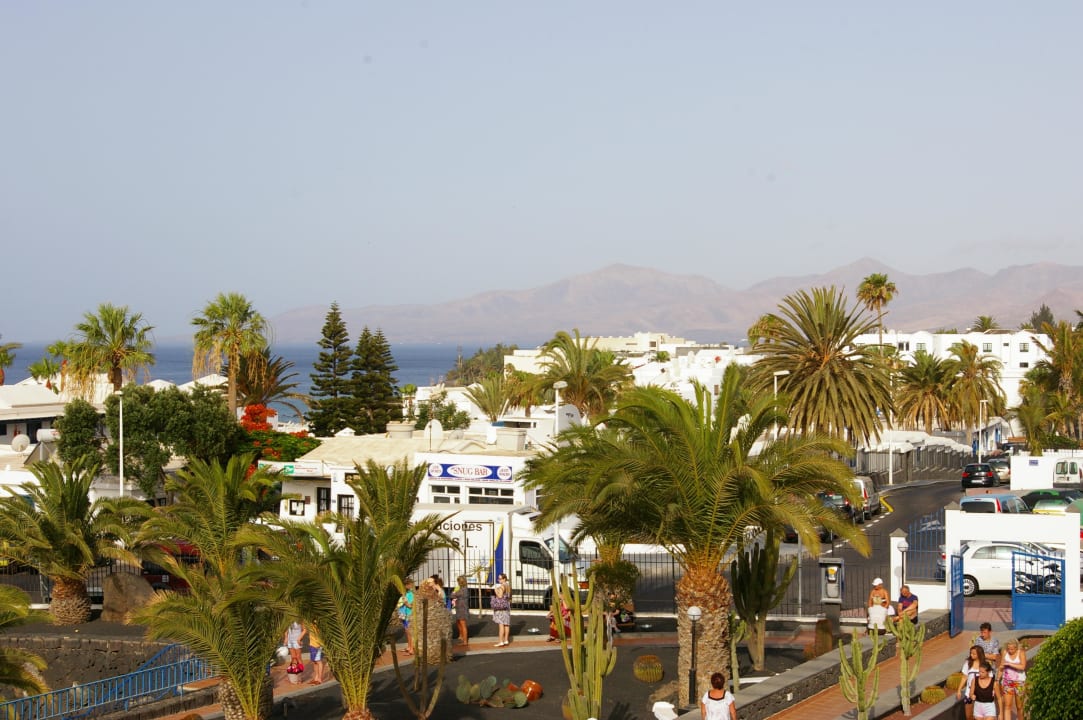 Blick vom Balkon Ereza Apartamentos Los Hibiscos- Adults Only