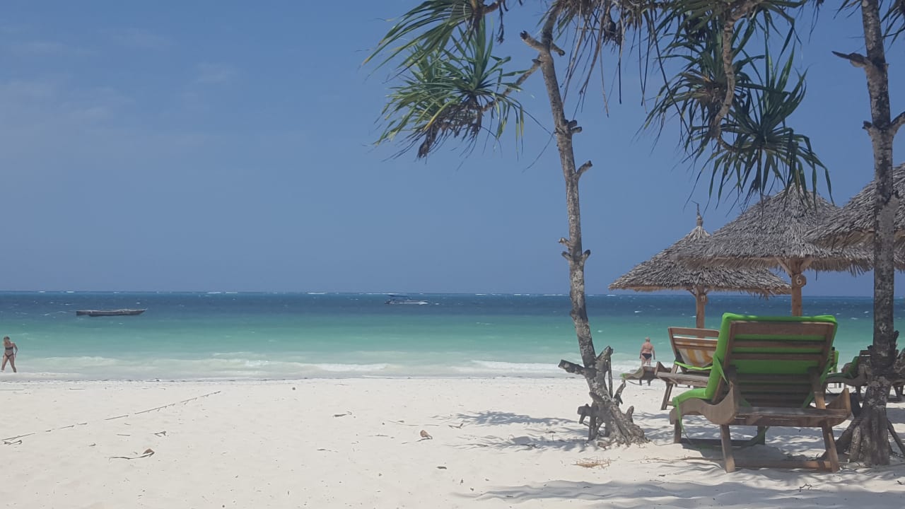 Strand Hotel Kiwengwa Beach Resort