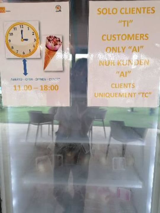 Gastro BQ Belvedere Hotel