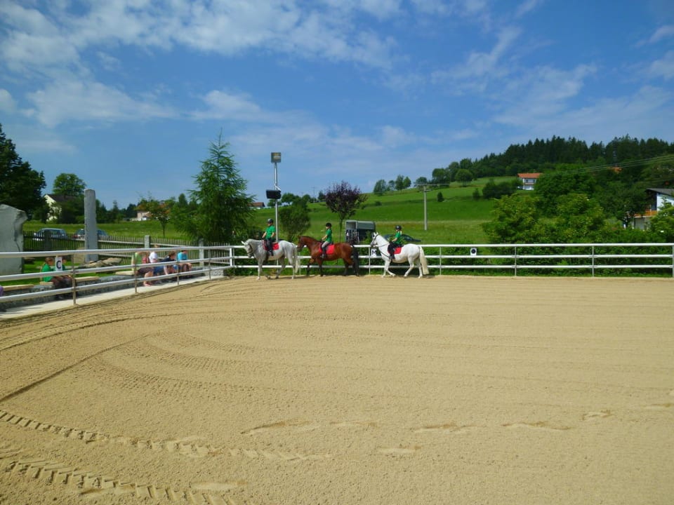 Außenreitplatz Ferienhof Schoppa-Haisl