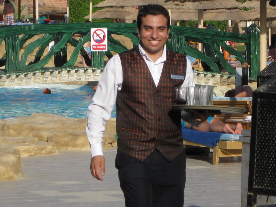 Michael at work Beach Albatros Resort