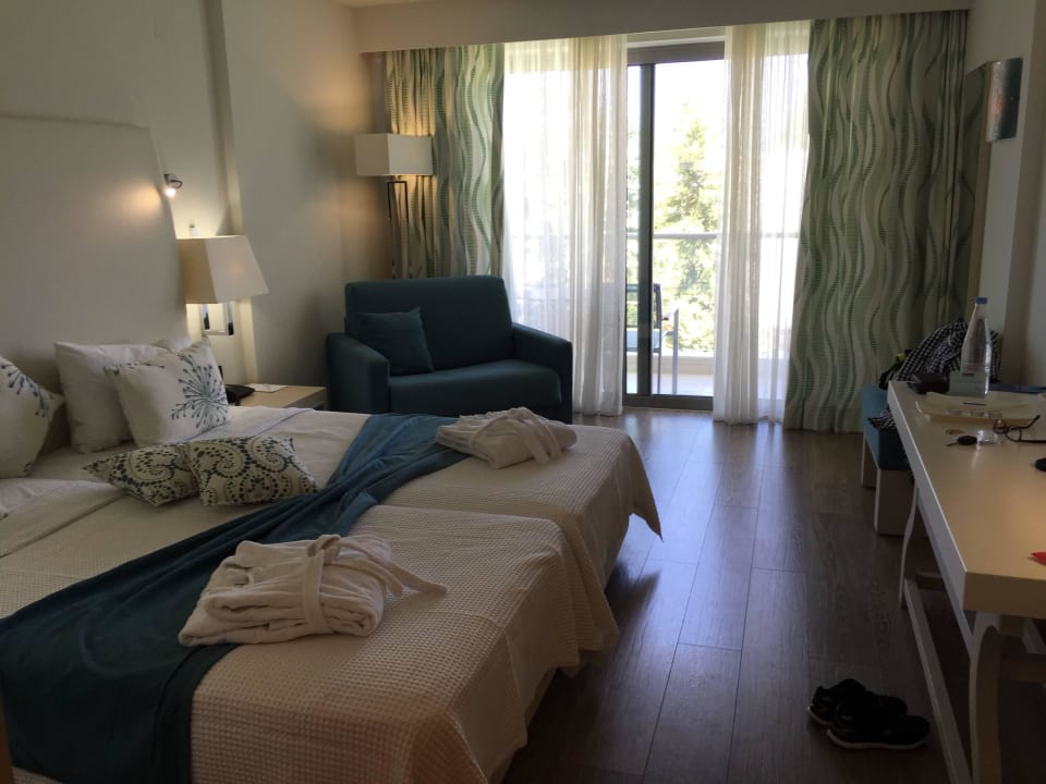 Zimmer 811 Minos Mare Royal