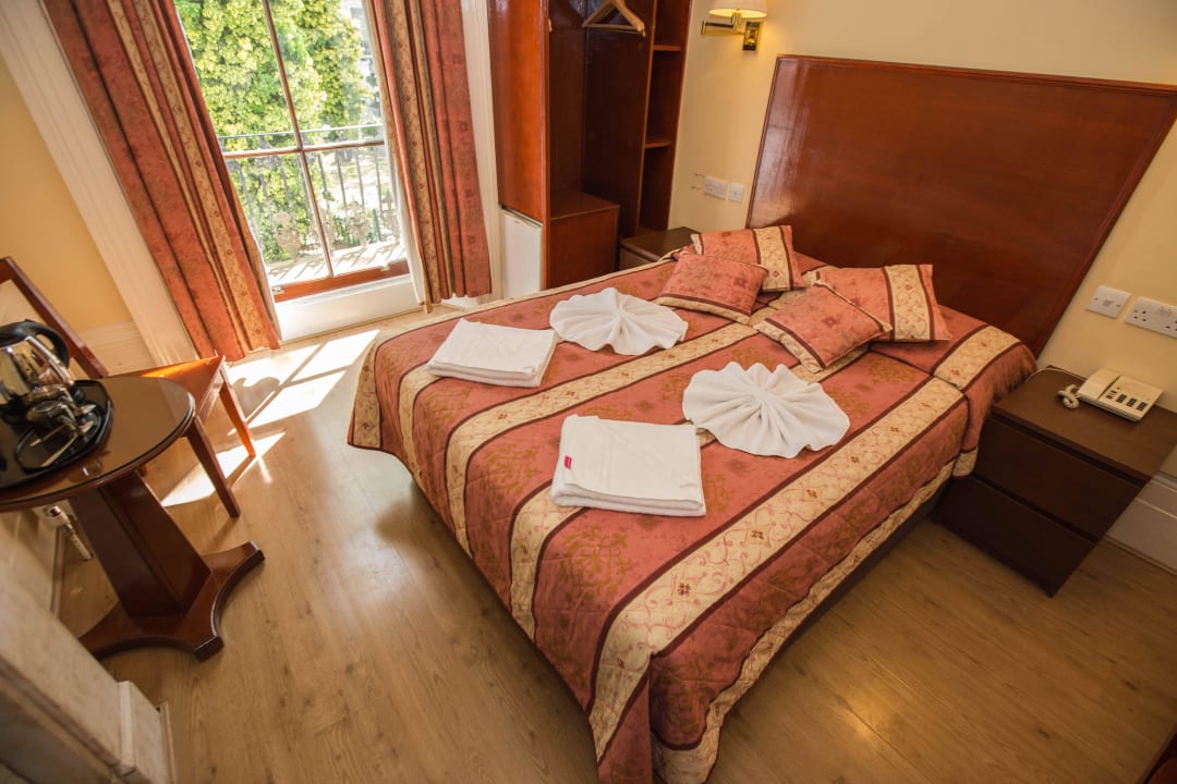 Double Room Hotel Shakespeare