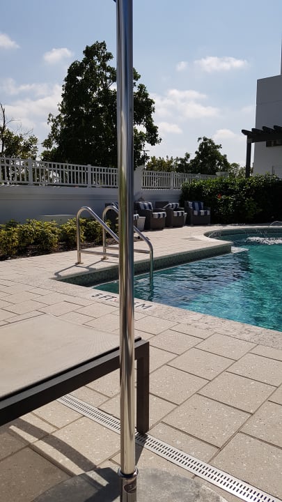 Pool Hilton Garden Inn Miami Dolphin Mall