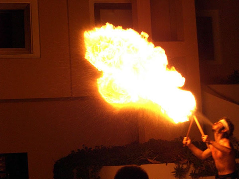 Feuershow Asteria Collection Side