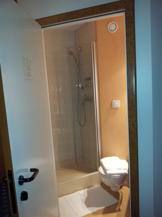 Dusche & Toilette ARA-Hotel Classic