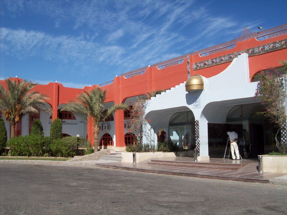 Der Hoteleingang Arabia Azur Resort