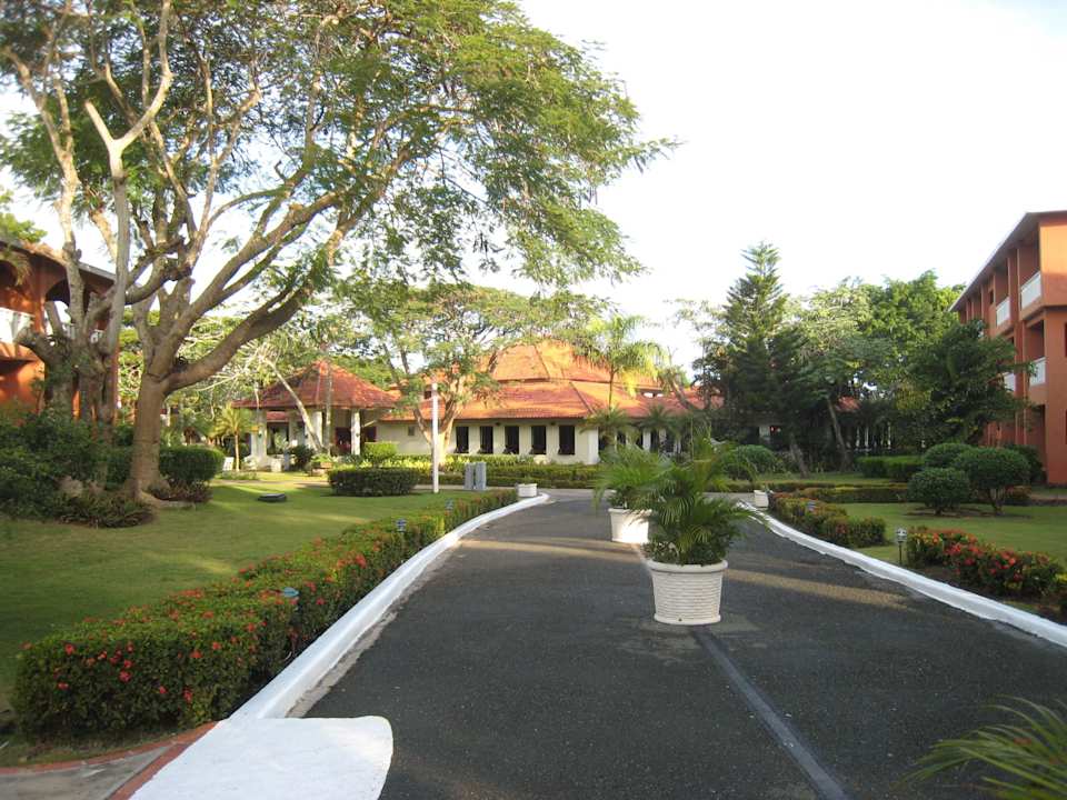 Территория отеля BelleVue Dominican Bay