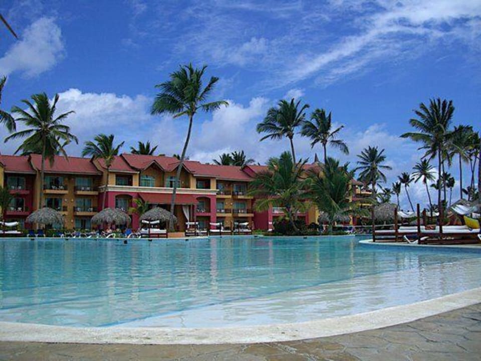 Pool Punta Cana Princess All Suites Resort & Spa