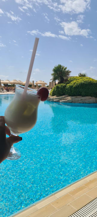 Pool Melas Resort Hotel