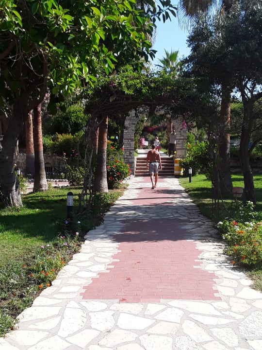 Gartenanlage Hotel Defne Garden