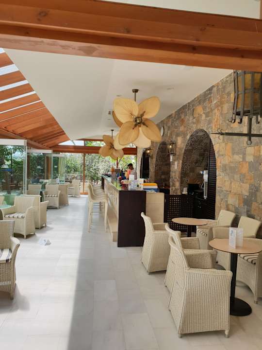 Lobby Apollonia Beach Resort & Spa