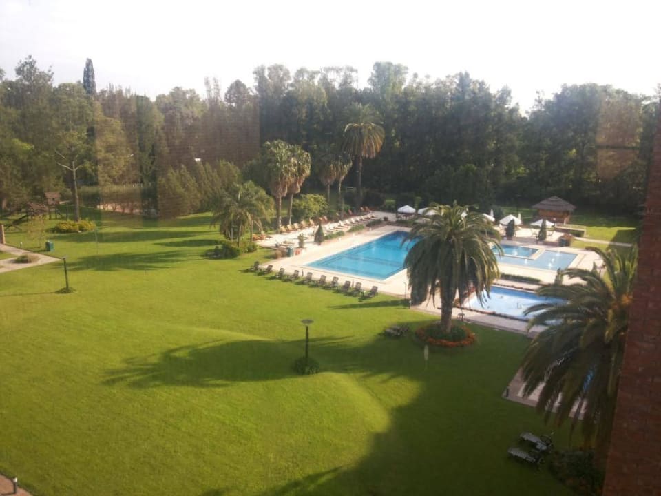 Exterior con piscina Hotel Sheraton Pilar Hotel & Convention Center